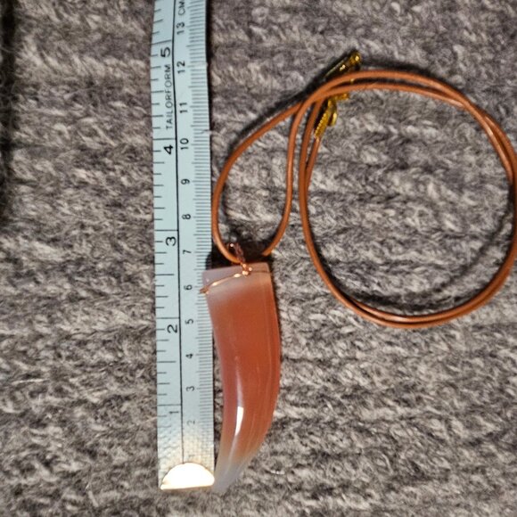 COPY - Carnelian agate horn gemstone pendant, wire wrap, leather cord, NWOT - Picture 3 of 5